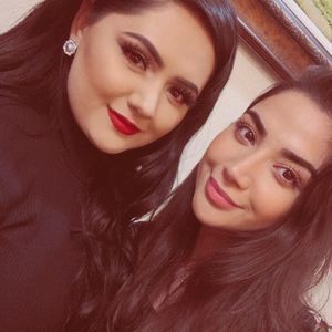 Meet your Posher, Khalida